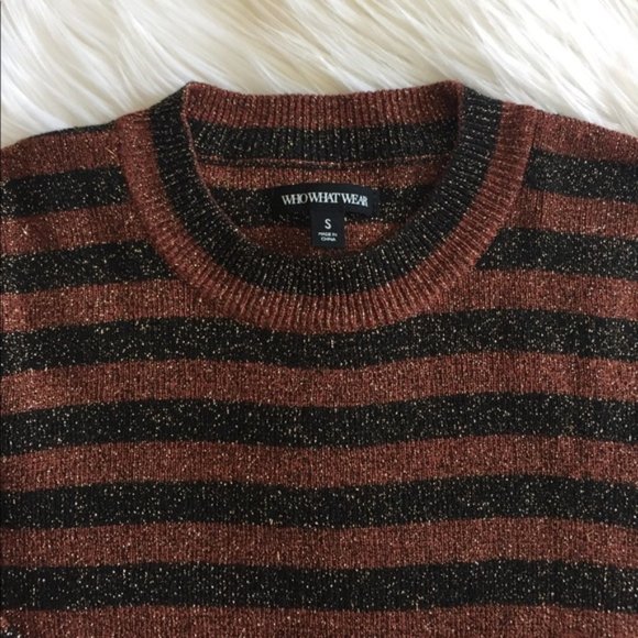 🌸 Metallic Long Sleeve Tunic 🌸 - Picture 3 of 3